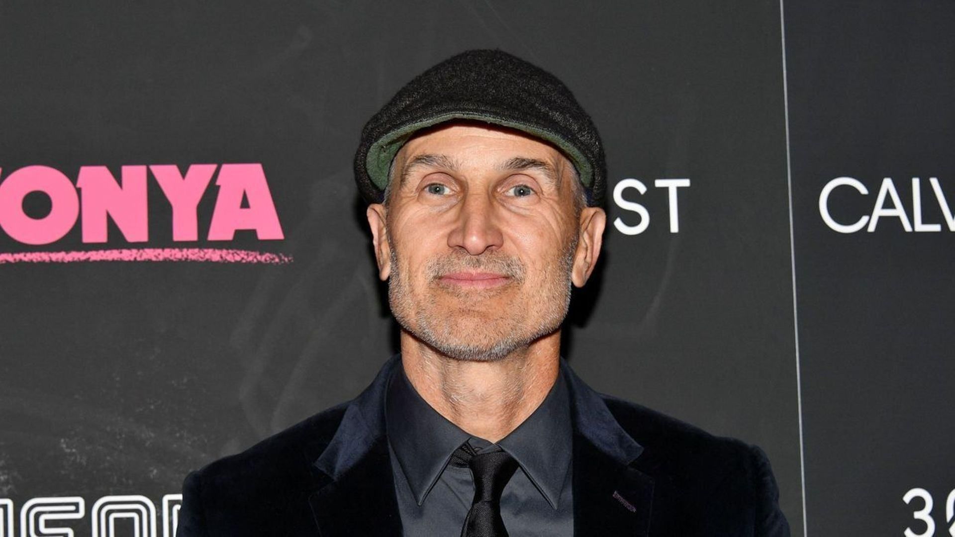 2024-4-craig-gillespie-i-tonya-red-carpet