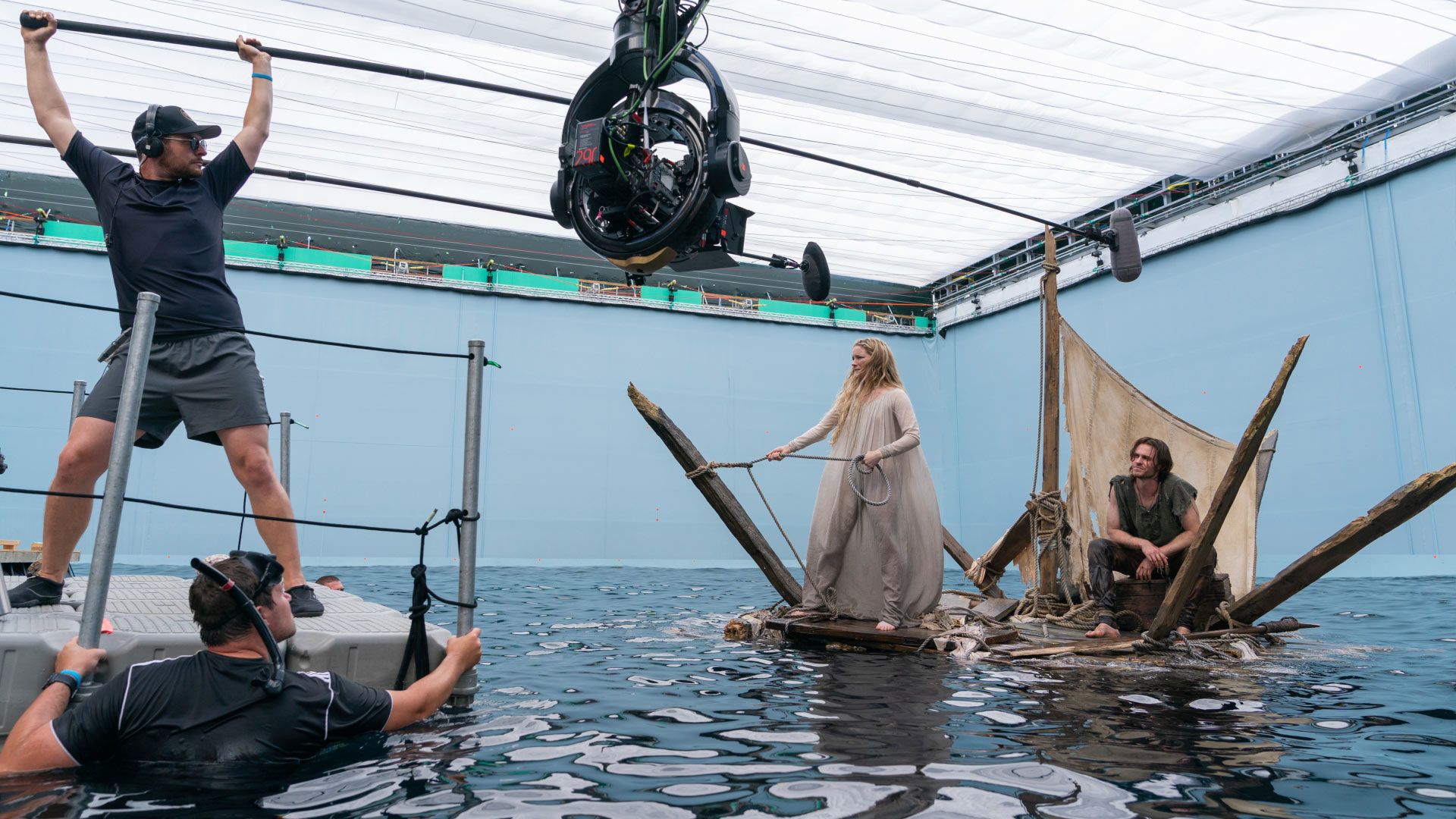 2024-4-filming-galadriel-rings-of-power-in-sea