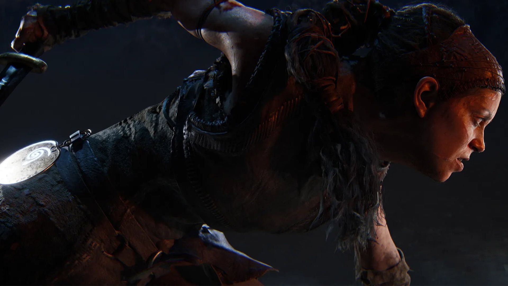 سنوئا در حال حمله در بازی Senua's Saga: Hellblade 2