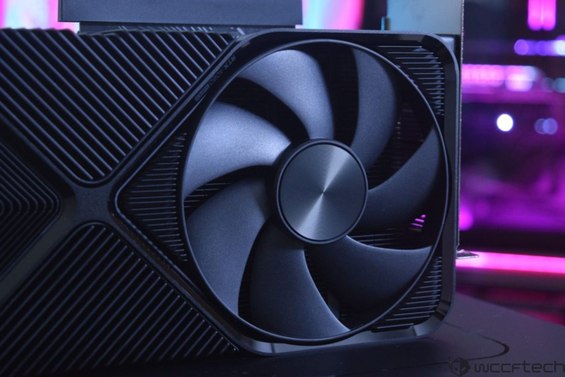 فن کارت گرافیک NVIDIA GeForce RTX 4090 Founders Edition