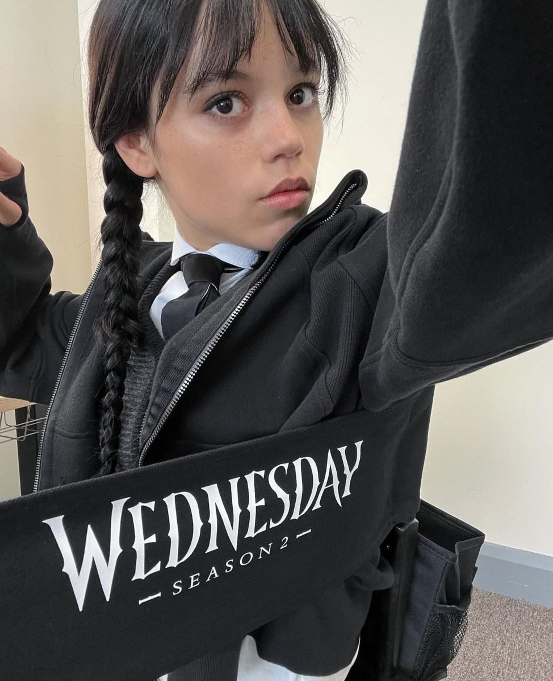 2024-5-jenna-ortega-reveals-season-2-of-wednesday-has-begun-filming.