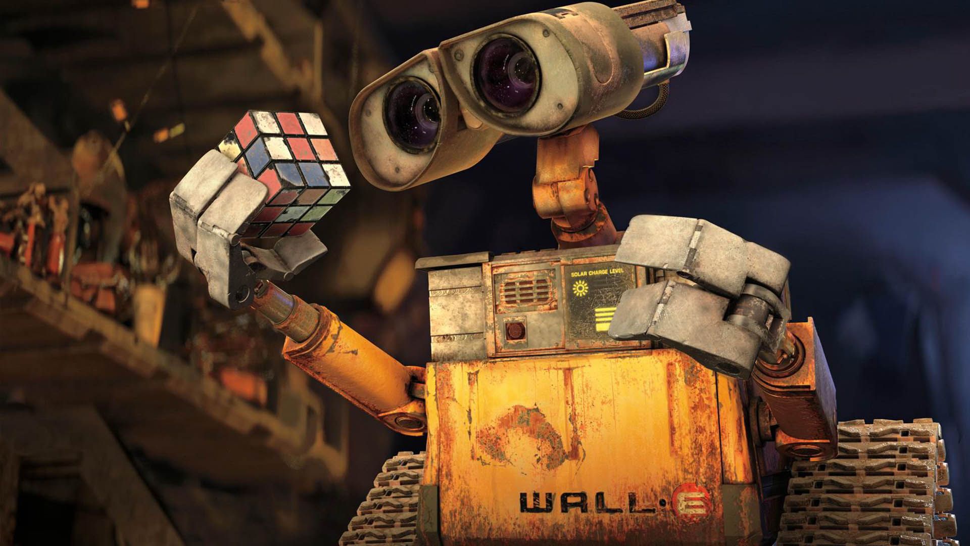 2024-5-wall-e-looking