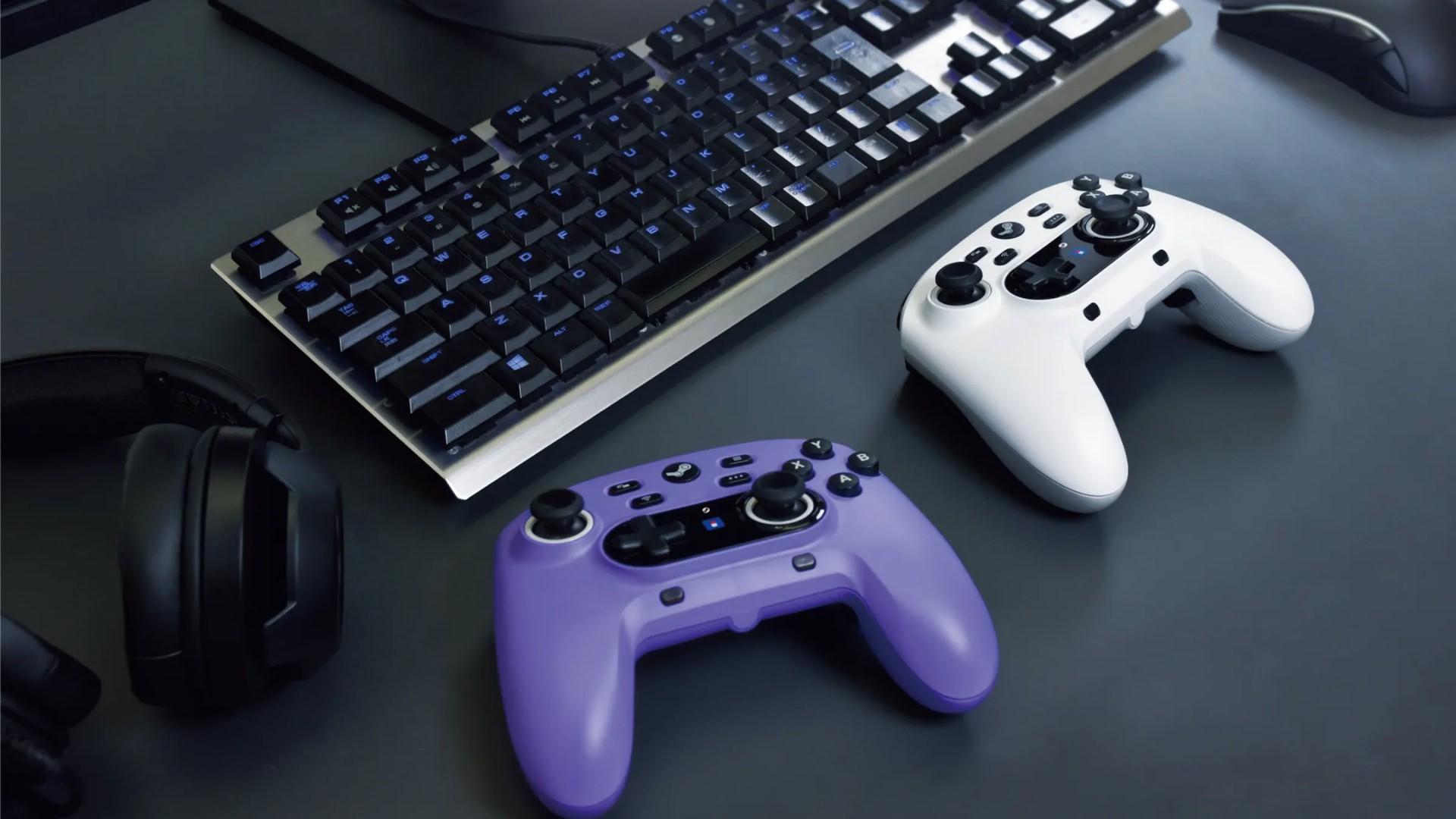 کنترلر هوری پد برای استیم دک با رنگ سفید و بنفش horipad wireless controller for steam in violet and white