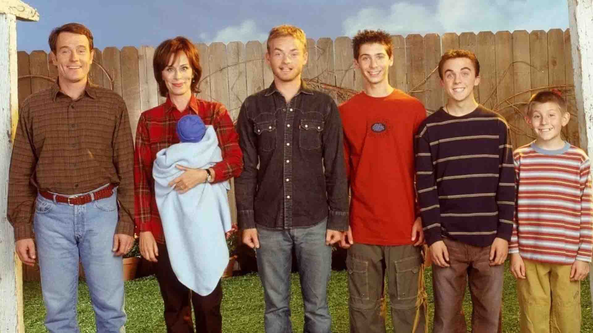 مالکوم در کنار دیگر اعضای خانواده در سریال Malcolm in the Middle