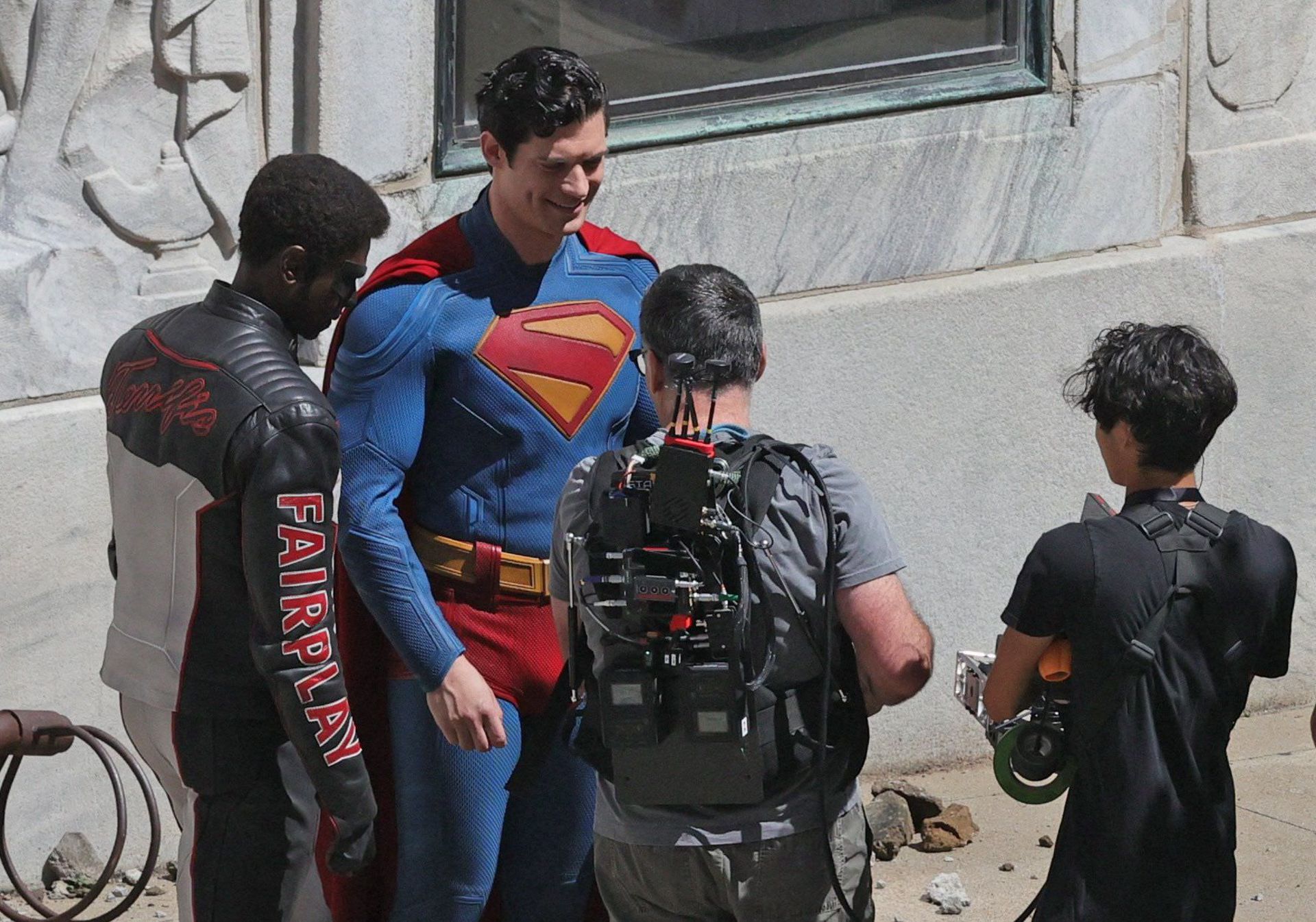 2024-6-superman-set-photos-reveal-first-look-look-at-man-of-steels-suit-trunks-and-edi-gathegis-mister-terrific-12