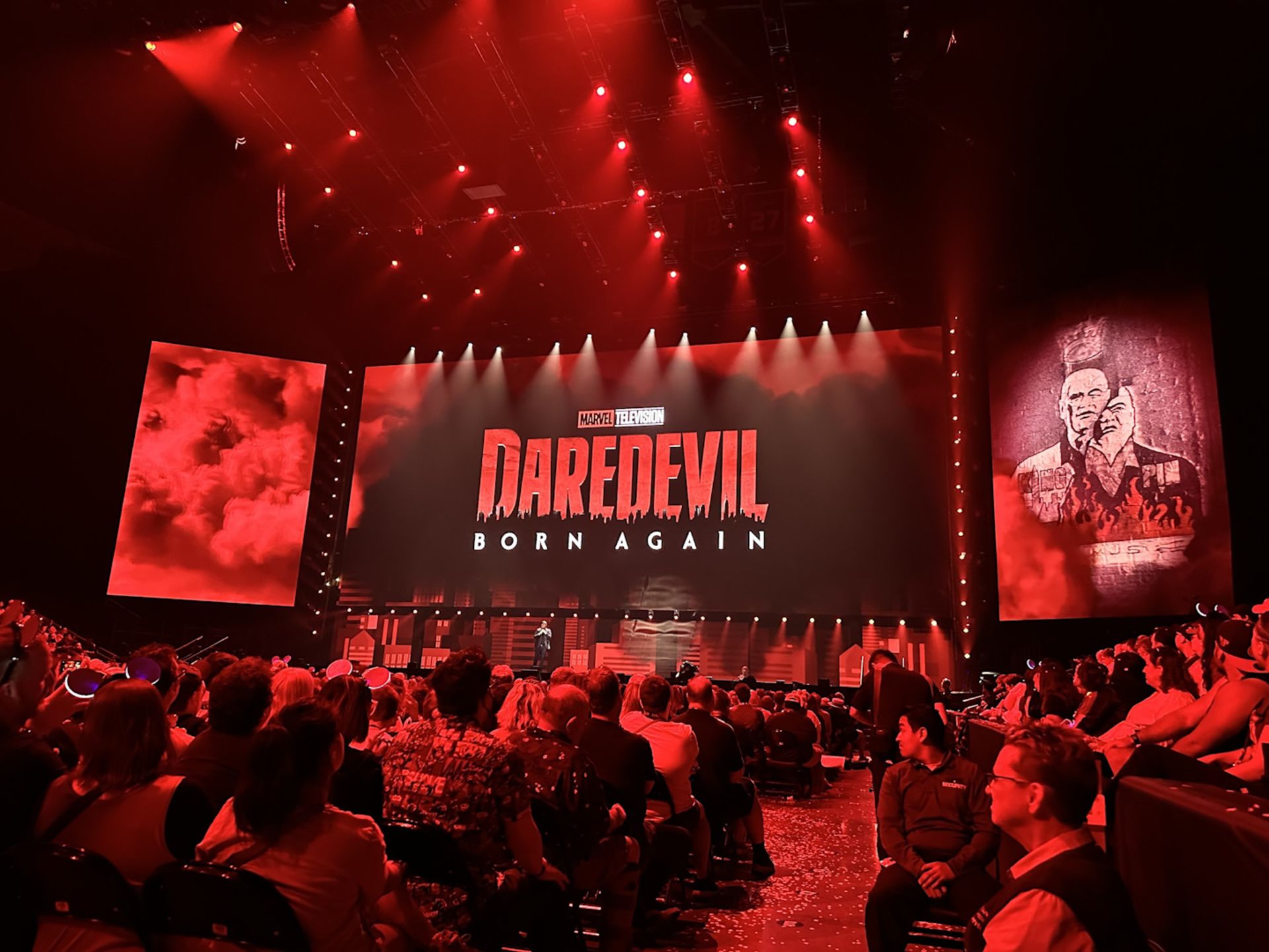 نمایش پوستر سریال Daredevil: Born Again در رویداد D23