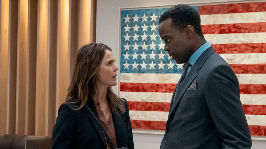 2024-8-kerri-russel-and-ato-essandoh-at-the-diplomat-series