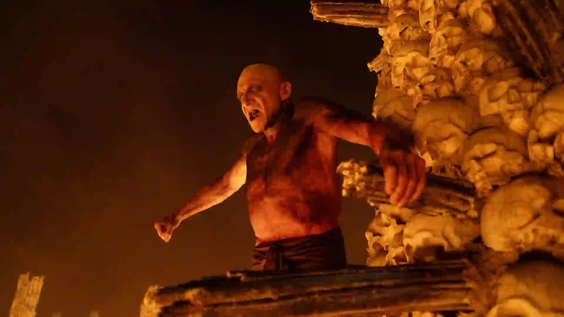 ریف فاینز در معبد استخوان در فیلم 28Years Later: The Bone Temple