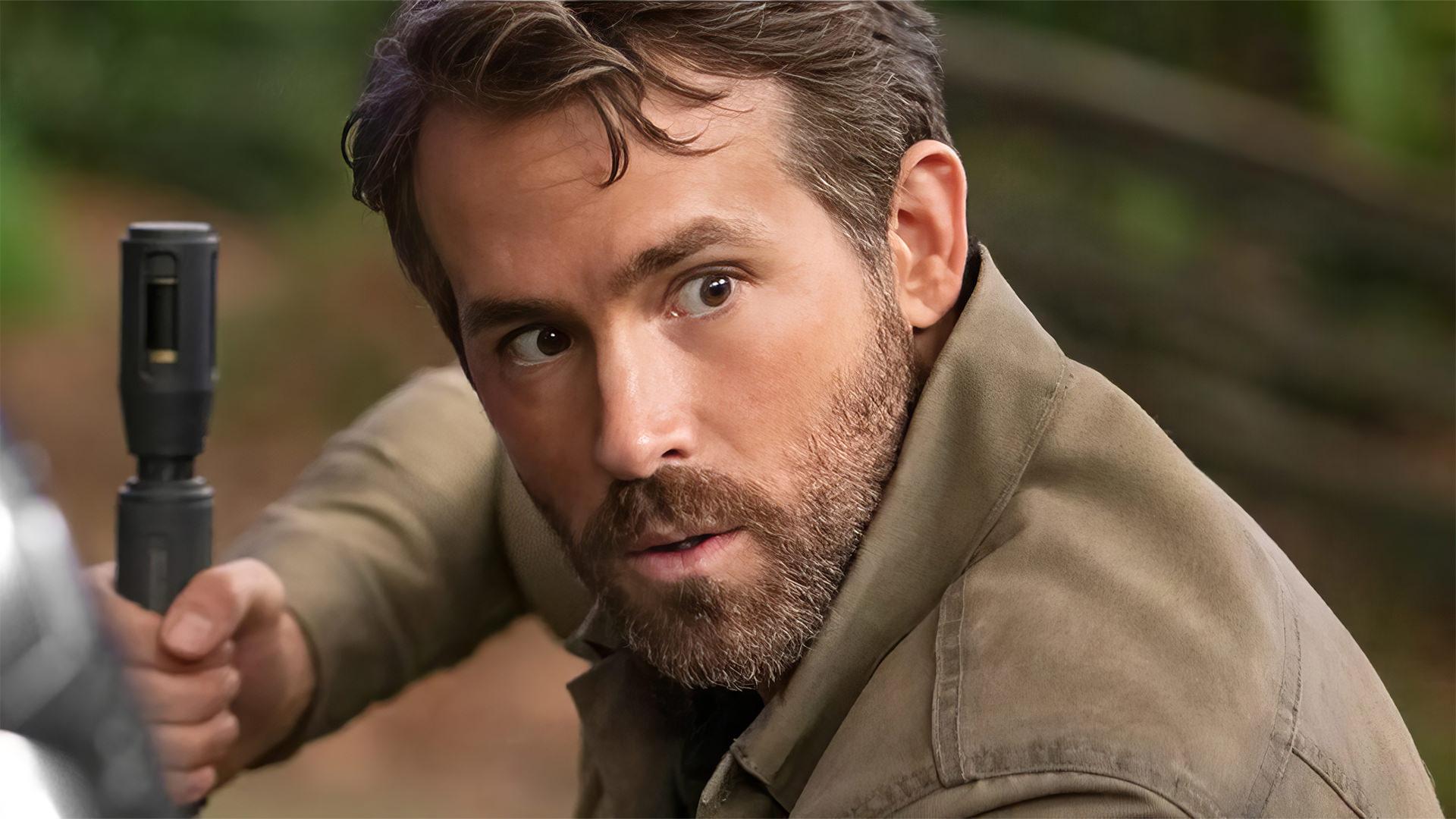 آمادگی رایان رینولدز برای مقابله با دشمنان در فیلم The Adam Project