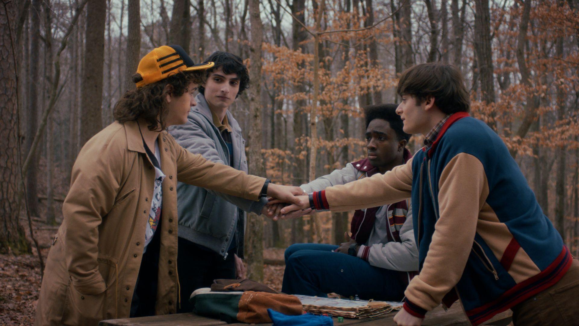 جمع شدن دوباره دوستان در سریال Stranger Things 5