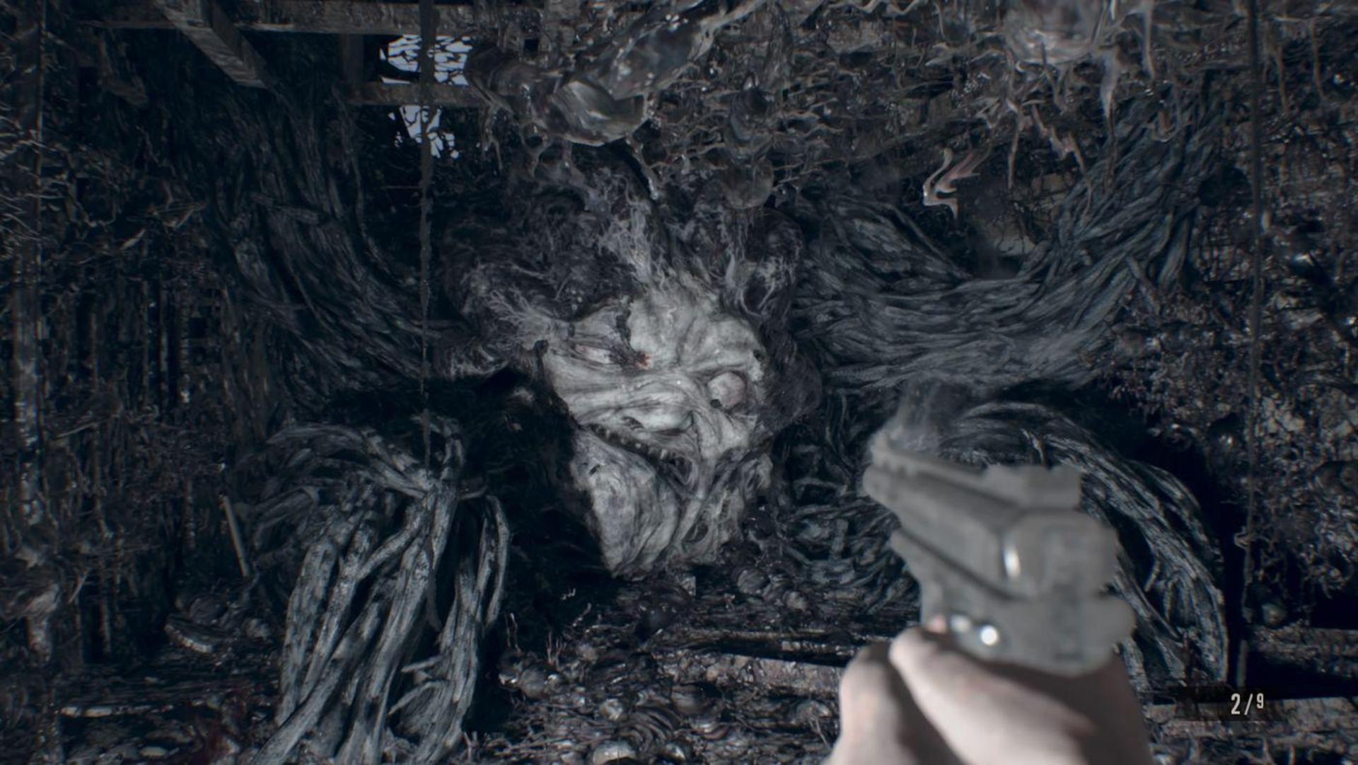 باس فایت نهایی بازی resident evil 7 biohazard