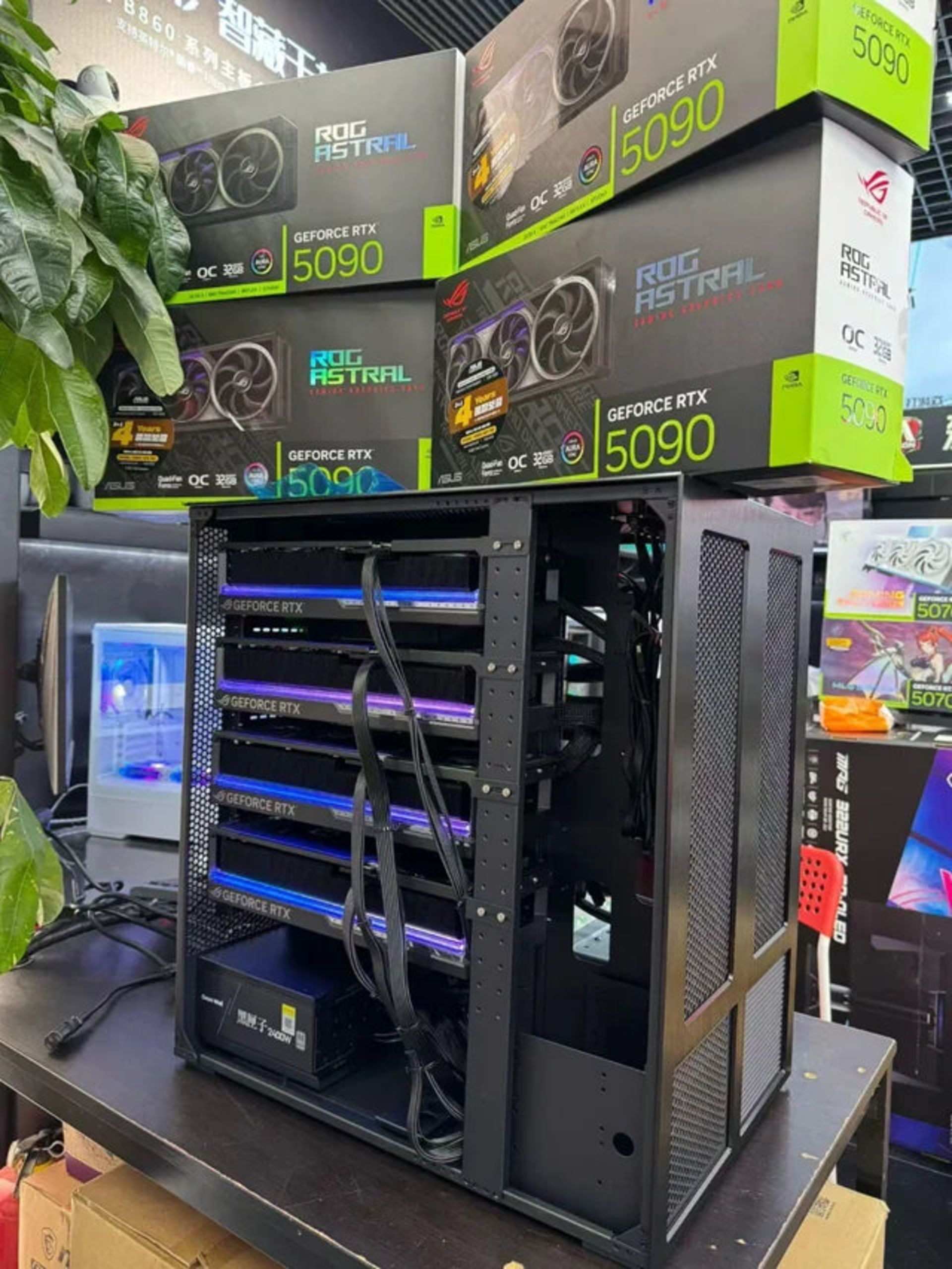 سیستمی با چهار RTX 5090 که بیش از ۲.۹ کیلووات برق می‌بلعد