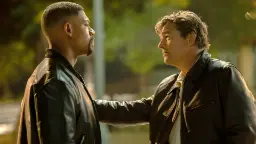 آرون پیر (Aaron Pierre) و کایل چاندلر (Kyle Chandler) در سریال Lanterns