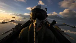 خلبان جنگنده با کلاه ایمنی در کابین هواپیما در بازی Ace Combat 8