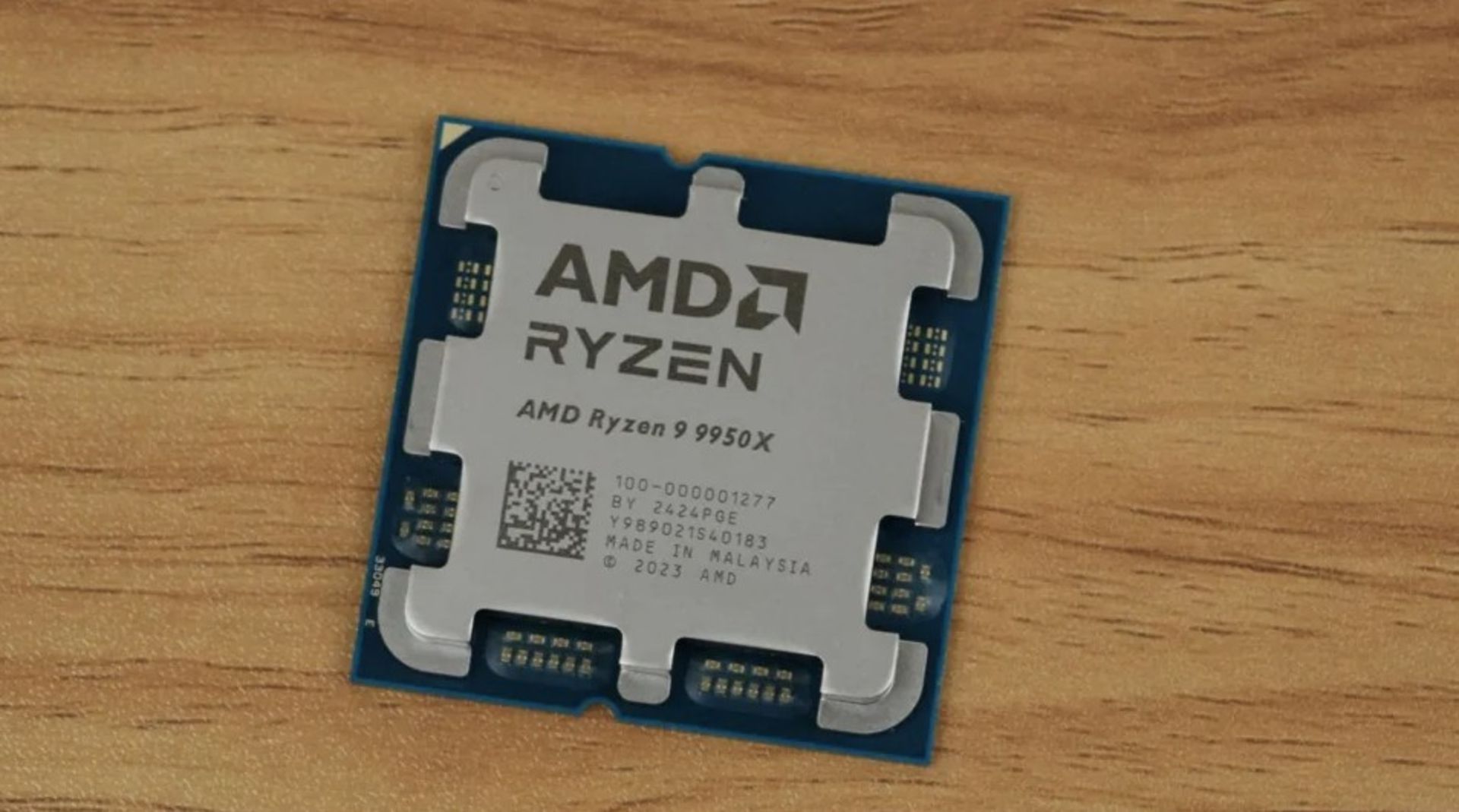 پردازنده پرچمدار AMD Ryzen 9 9950X برای کار تولید محتوا