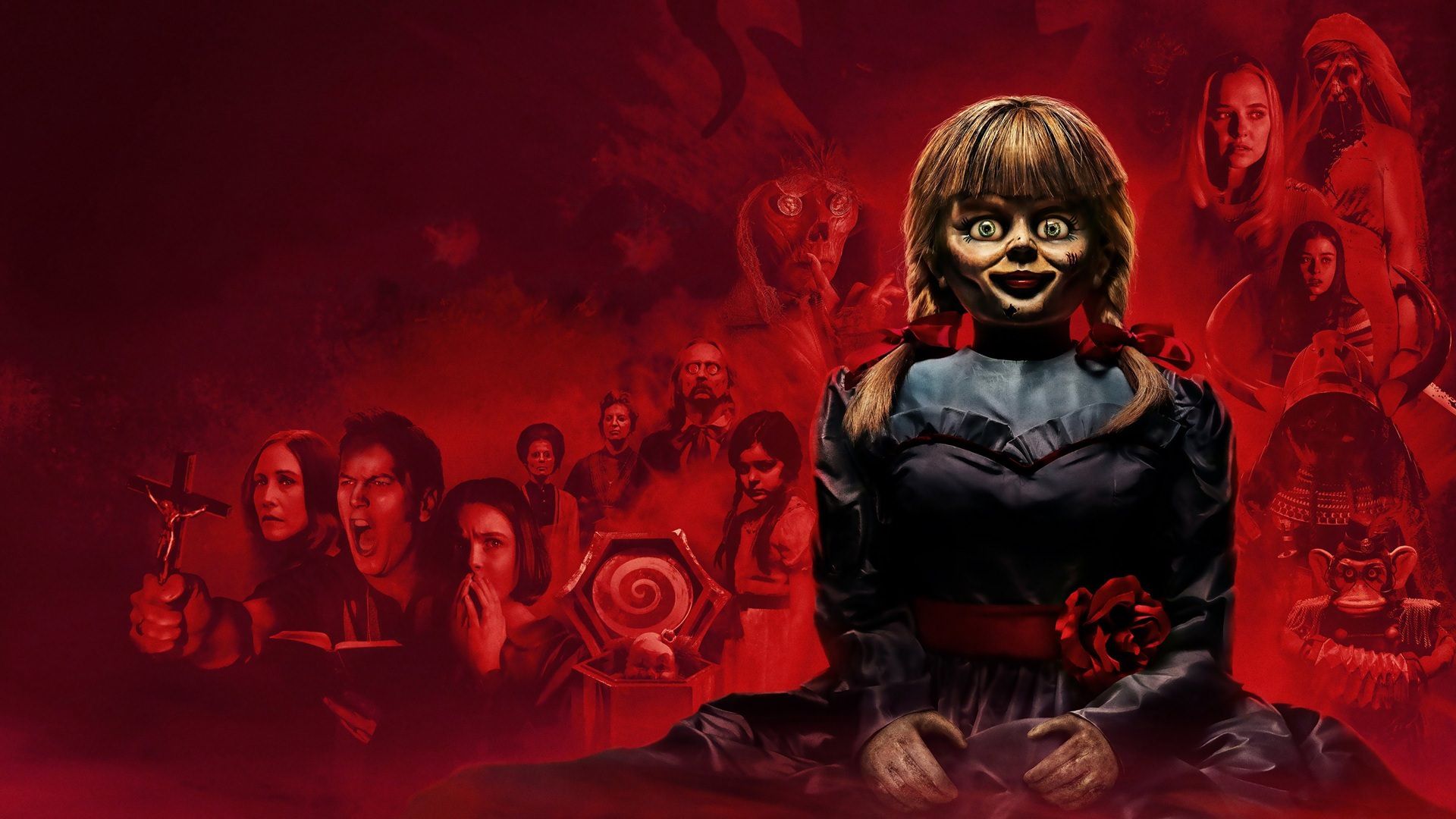 عروسک آنابل و شخصیت‌های دیگر فیلم در پوستر Annabelle Comes Home