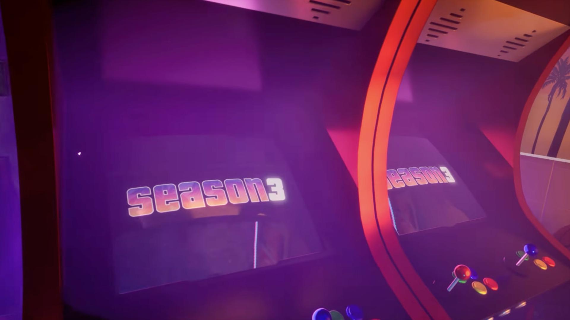 دستگاه‌های بازی آرکید با نمایش عبارت Season 3 روی صفحه نمایش