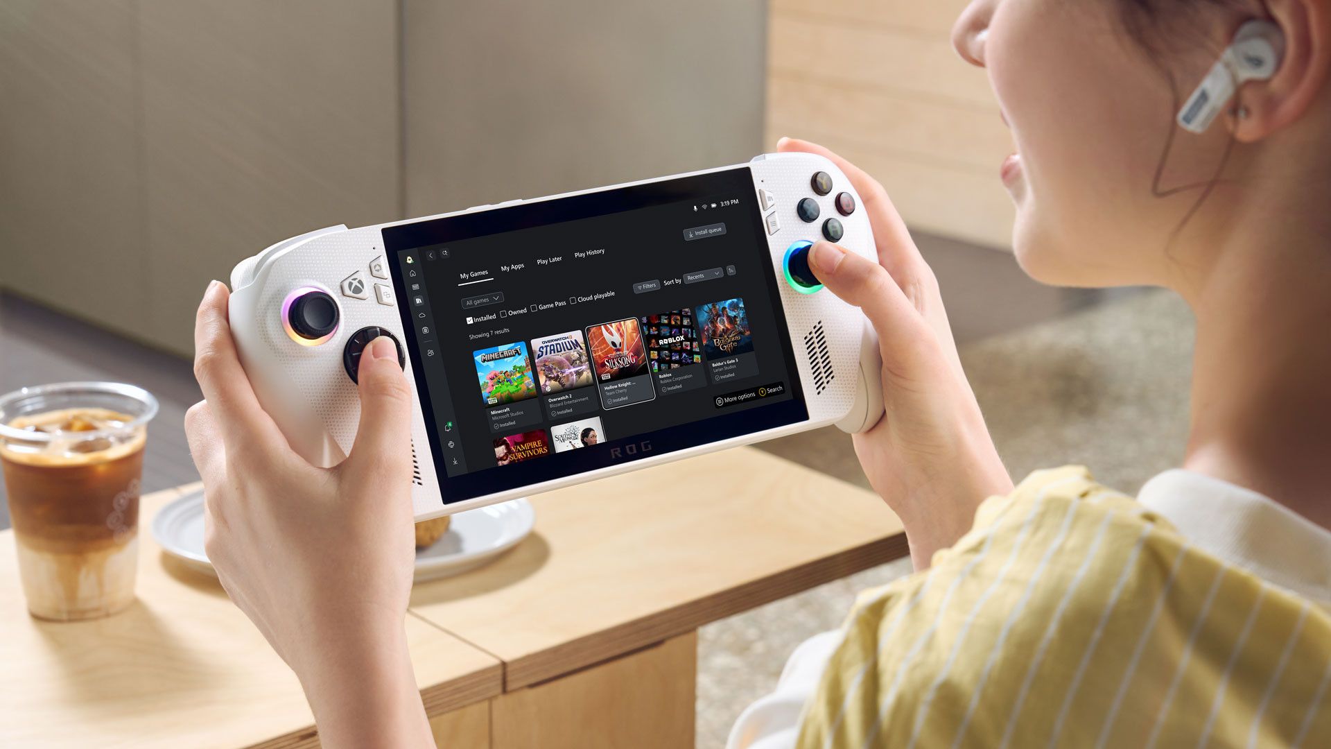 کنسول دستی ROG Xbox Ally با رنگ سفید
