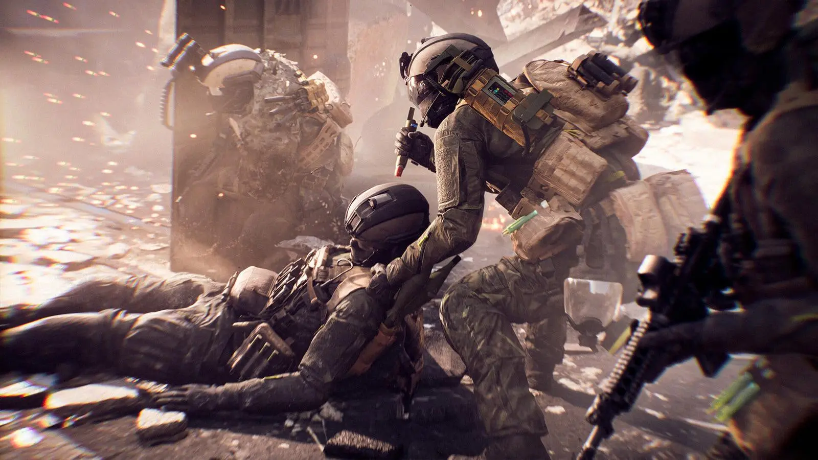 سربازان بازی Battlefield 6 در حال کمک به یک هم‌تیمی زخمی در میدان جنگ