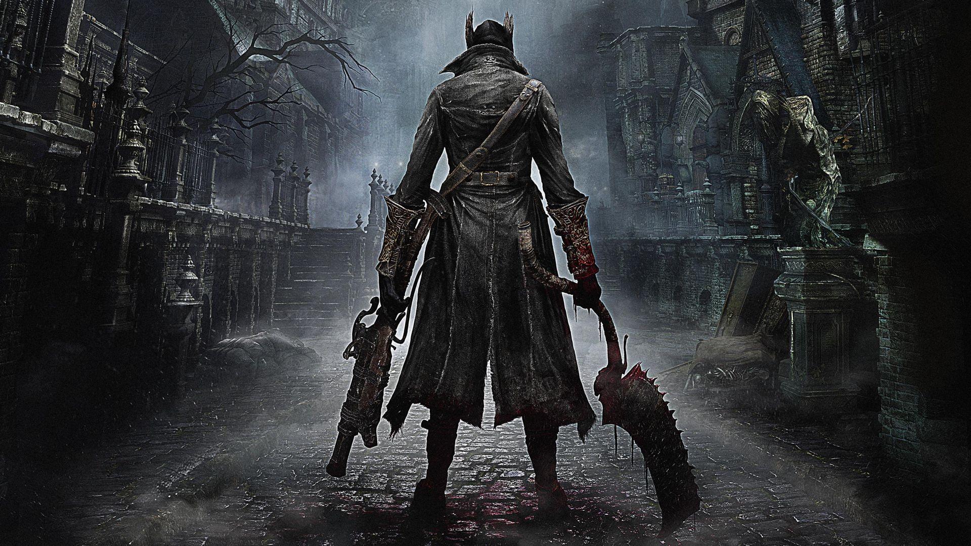 شکارچی (Hunter) در محیط تاریک و مه‌آلود بازی Bloodborne با سلاح‌های دوتایی