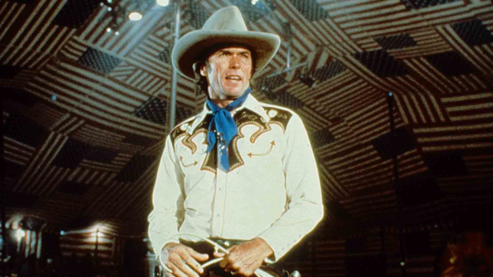 کلینت ایستوود با لباس کابوی در فیلم Bronco Billy