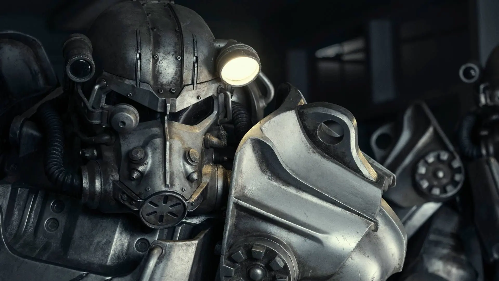 زره پاور آرمور (Power Armor) در صحنه تولید سریال Fallout
