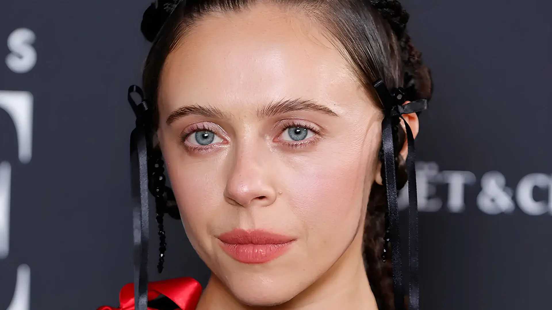 چهره بل پولی (Bel Powley) در مراسم جوایز استایل ال در لندن