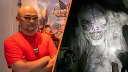هیدکی کامیا (Hideki Kamya) در کنار هیولای ترسناک بازی Resident Evil