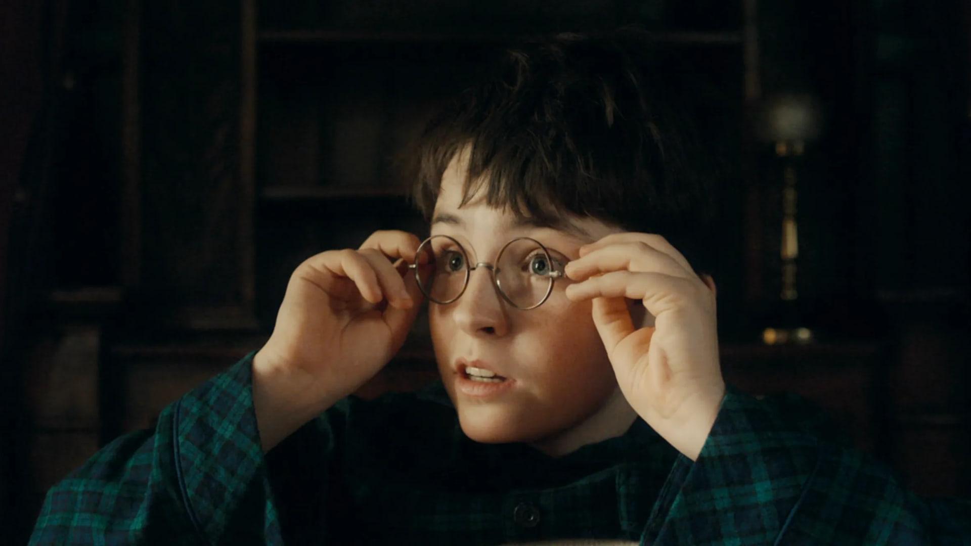 هری پاتر (Harry Potter) با عینک گرد در تریلر جدید سریال