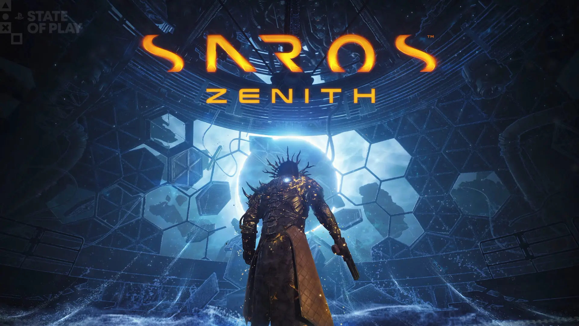 شخصیت اصلی بازی Saros Zenith در مقابل دریچه فضایی با لوگوی نارنجی