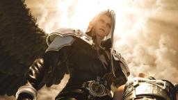 شخصیت سِفیر (Sephiroth) با بال‌های بزرگ در فضای ابری