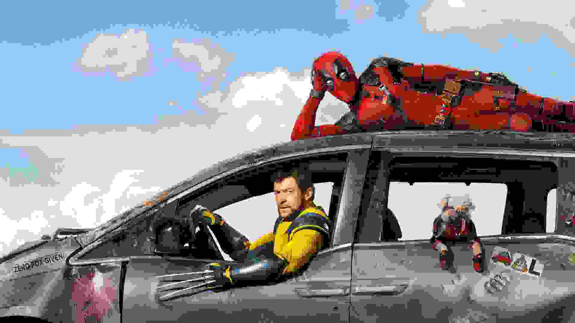 ددپول روی ماشین ولورین در پوستر فیلم Deadpool and Wolverine