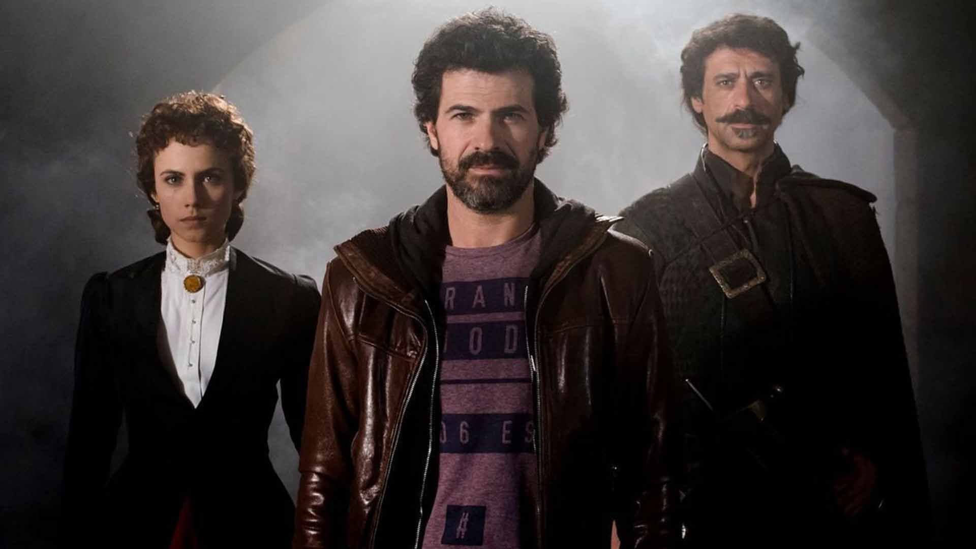 رودولفو سانچو، ناچو فرسندا و اورا گاریدو در سریال El Ministerio del Tiempo