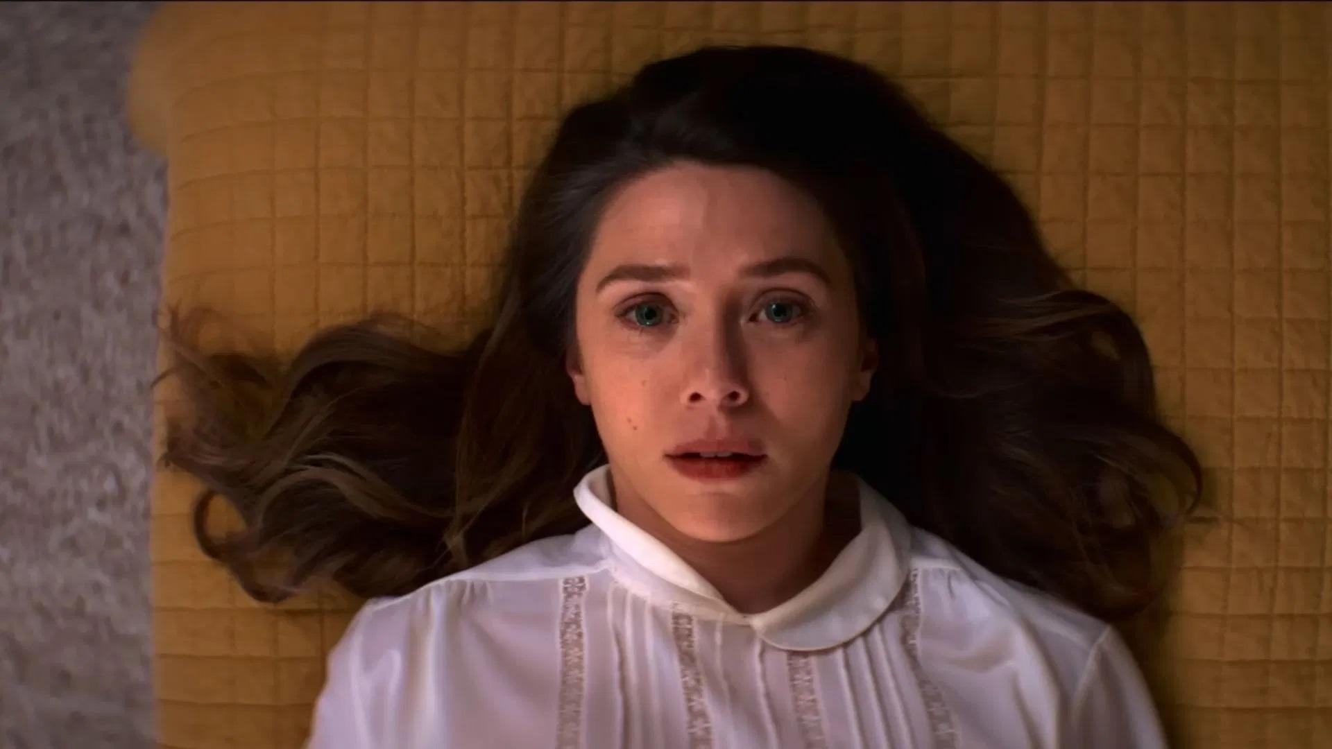 الیزابت اولسن در فیلم Eternity