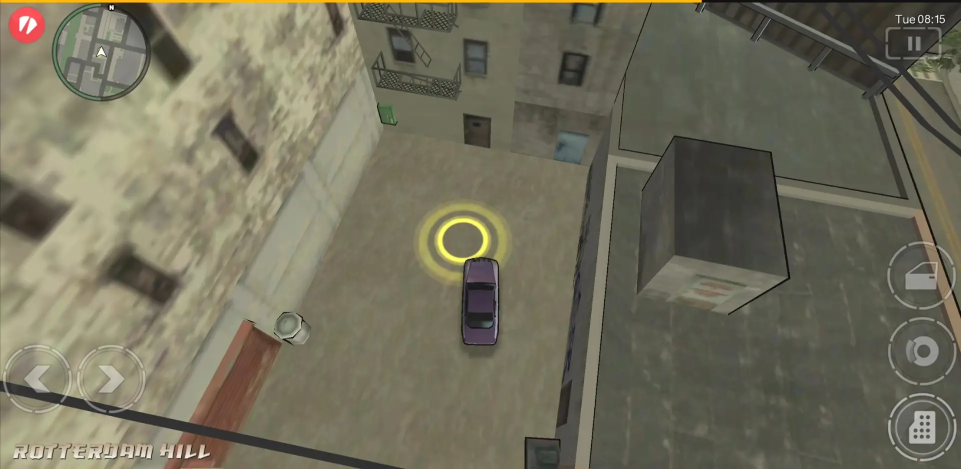 خودروی بنفش در محیط شهر بازی GTA: Chinatown Wars (Grand Theft Auto: Chinatown Wars)