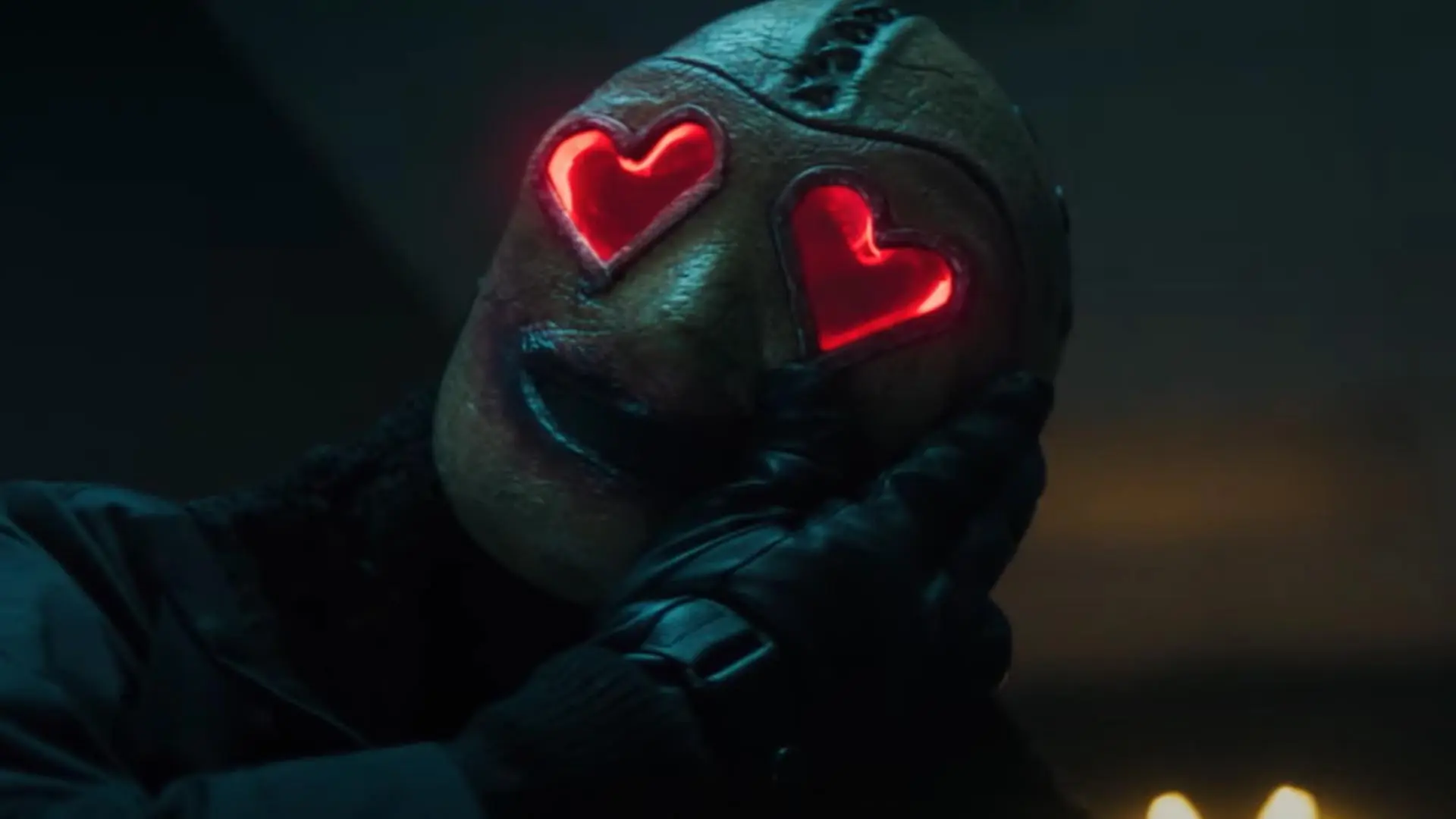 شخصیت منفی فیلم Heart Eyes با چشمان قلبی