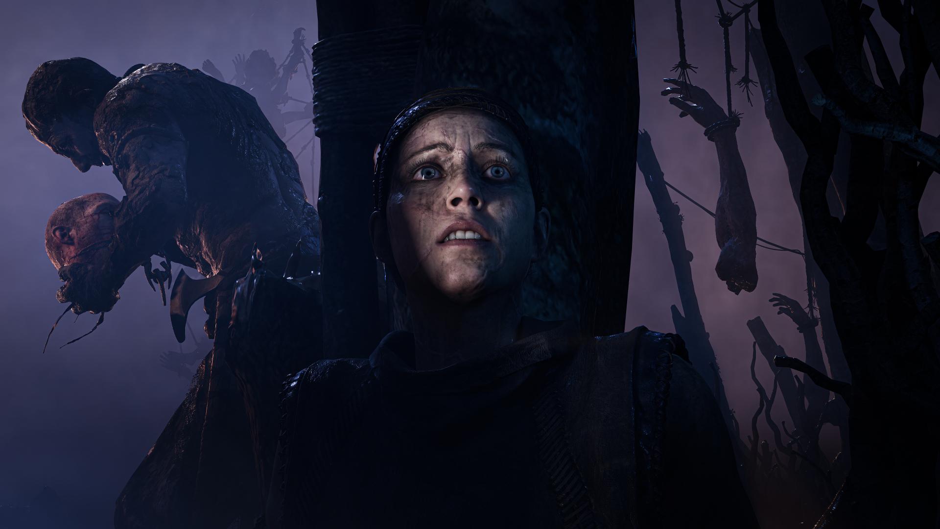پنهان شدن سنوئا (Senua) از دشمنان در بازی Senua's Saga: Hellblade II