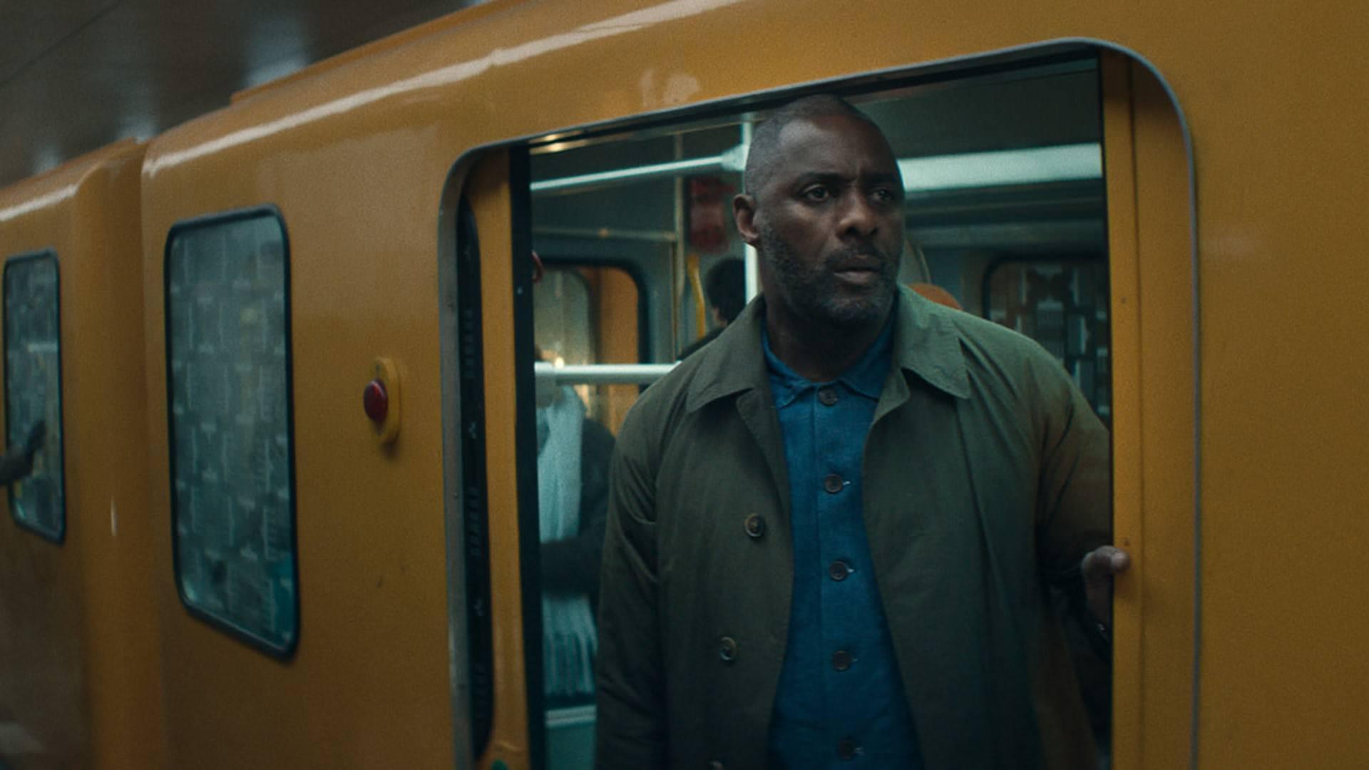 ادیس البا در فصل دوم سریال Hijack