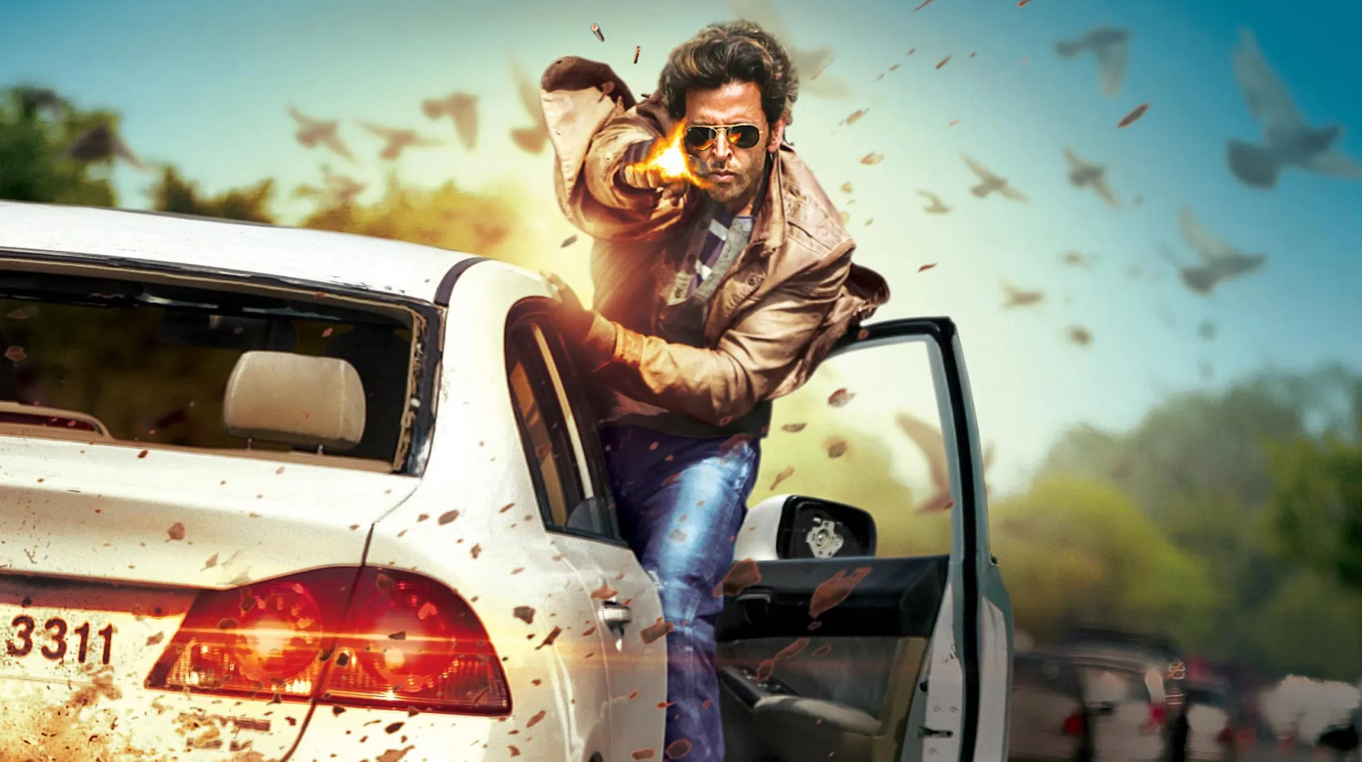 hrithik_is_shooting_from_a_car_in_bang_bang_movie