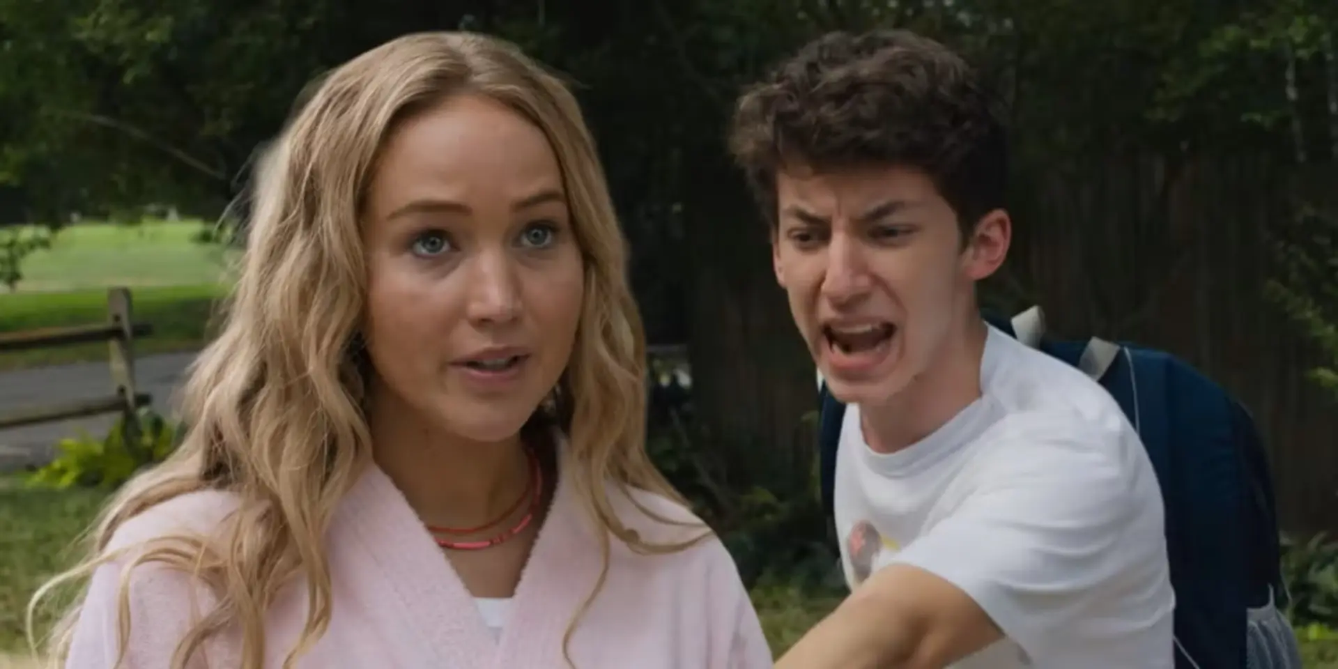 jennifer_lawrence_and_scared_teen_in_no_hard_feelings_trailer