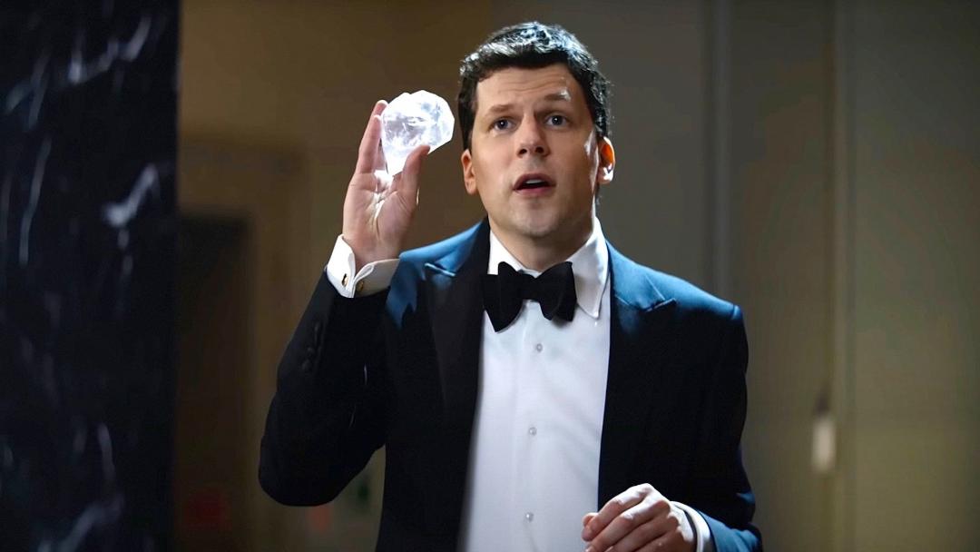 جسی آیزنبرگ در فیلم Now You See Me: Now You Don’t