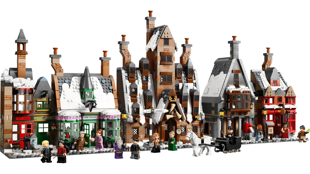 ساخت مدل لگو (LEGO) از دهکده هاگزمیید (Hogsmeade) با فیگورهای شخصیت‌ها مدل 76457