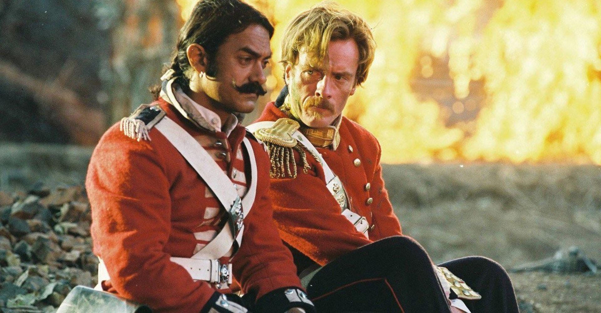 Mangal_Pandey_two_sildier_in_red_uniforms