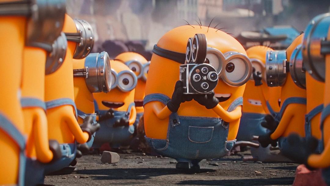 جیمز در حال فیلمبرداری در انیمیشن Minions and Monsters