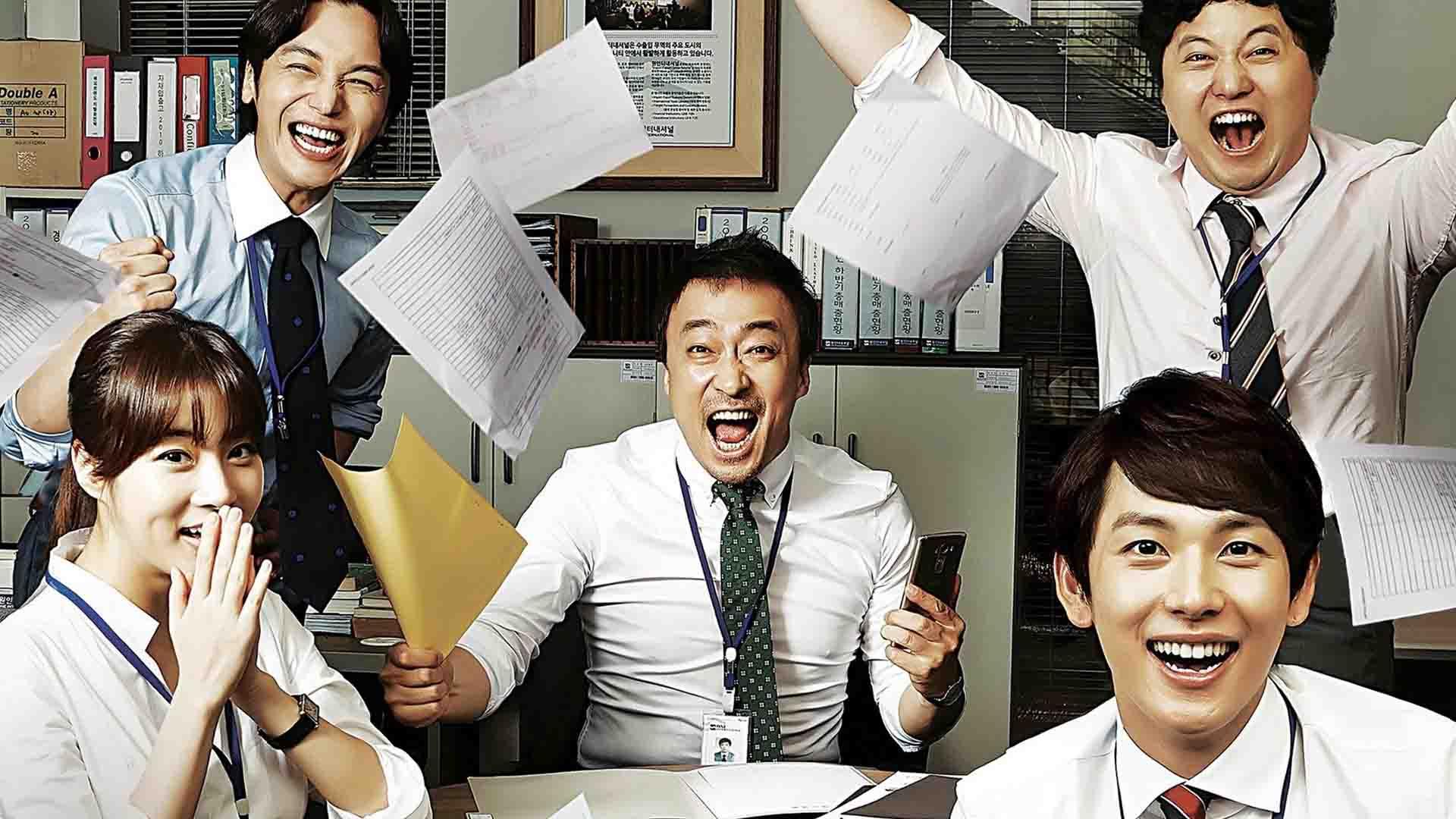 بازیگران اصلی سریال Misaeng: Incomplete Life در حال خوشحالی