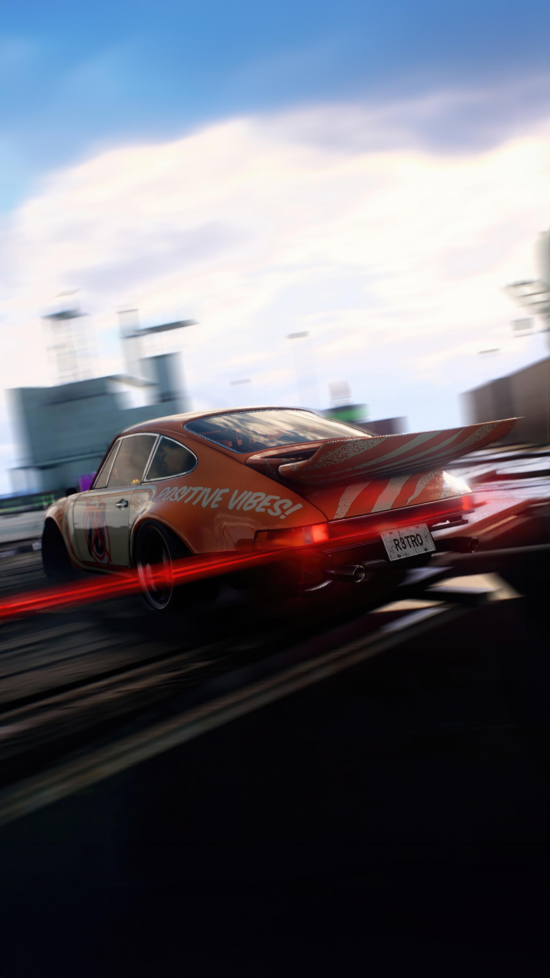 دریفت ماشین نارنجی‌رنگ در بازی Need for Speed ​​Unbound