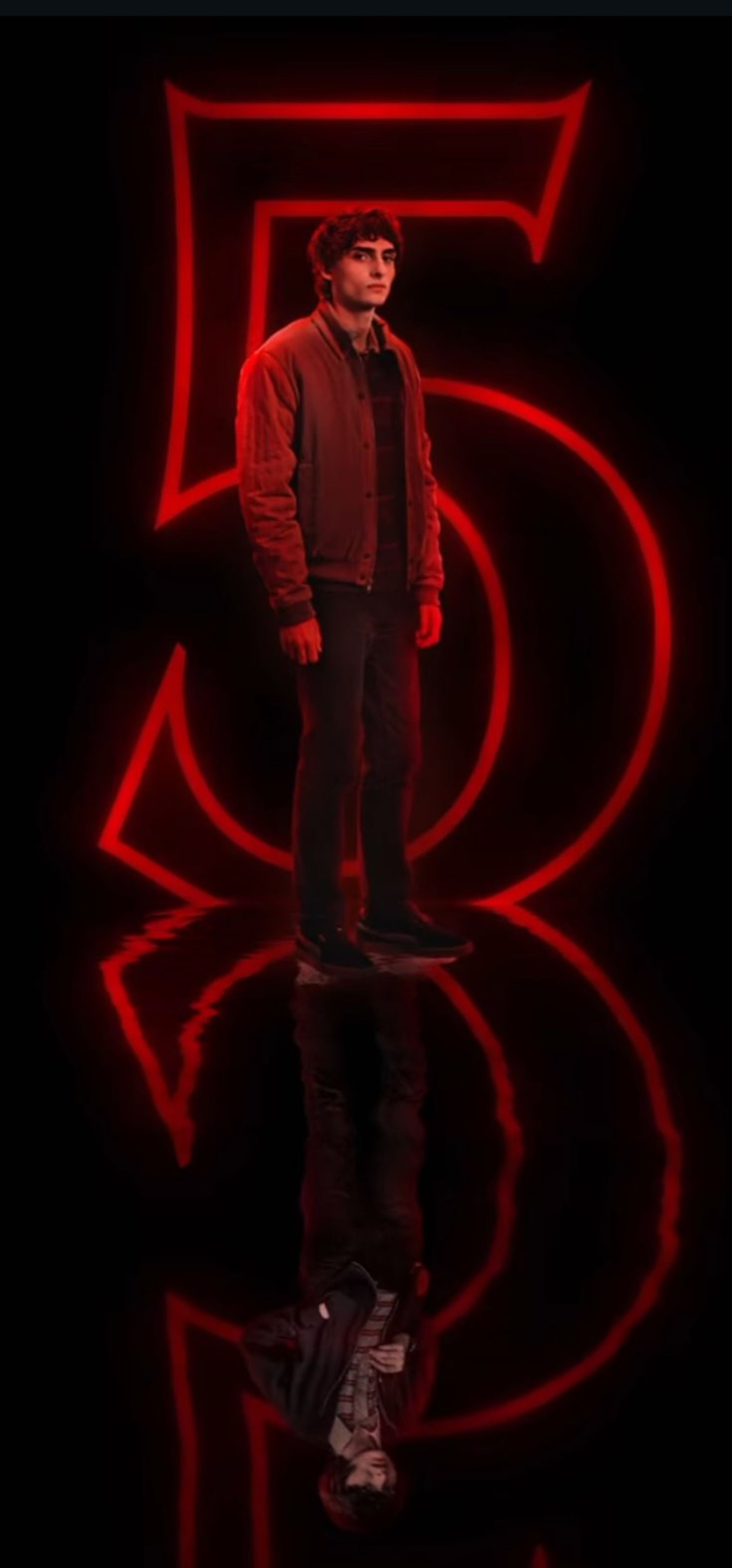پوستر شخصیت مایک در سریال Stranger Things 5