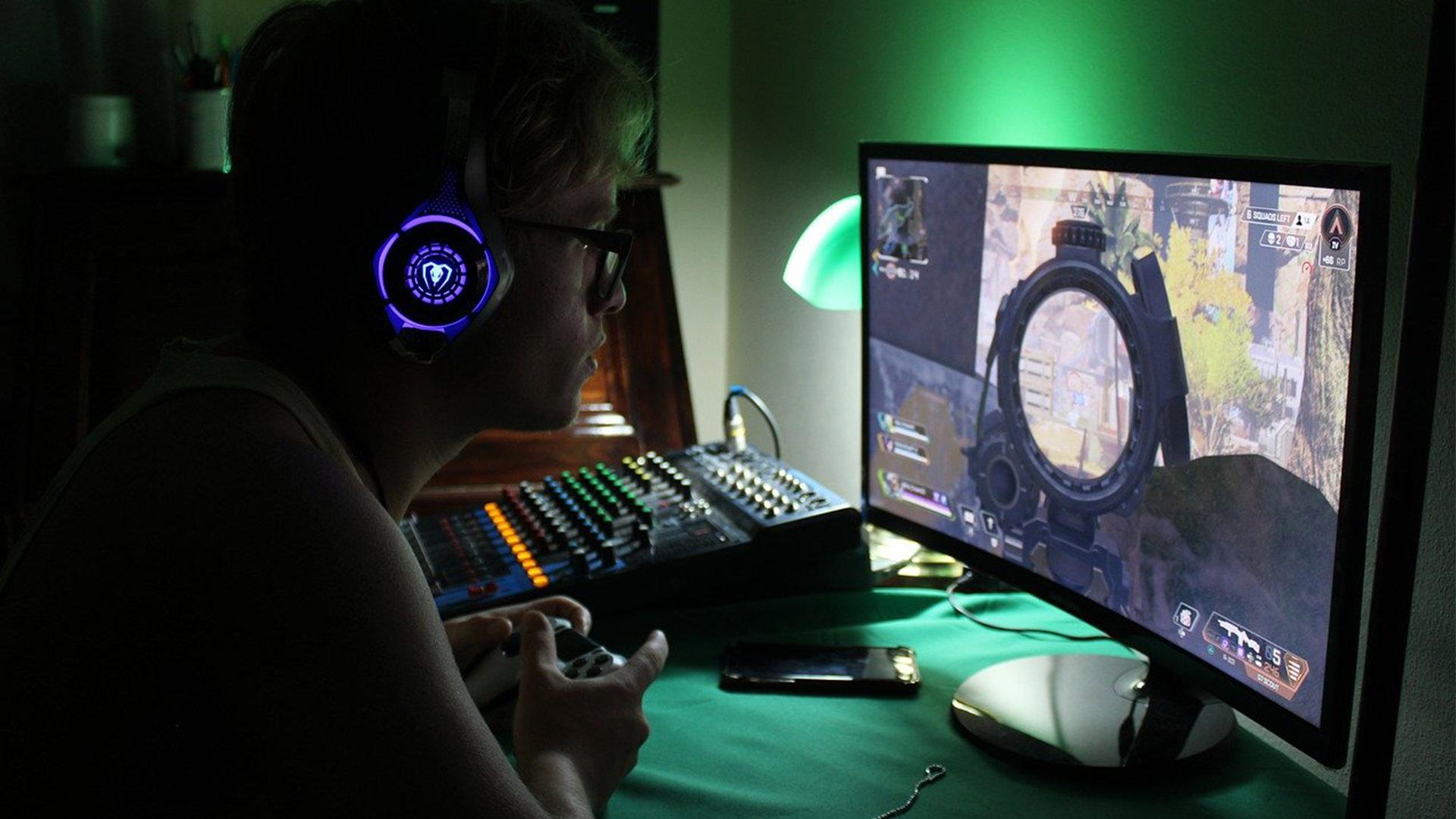 تجربه بازی آنلاین رقابتی