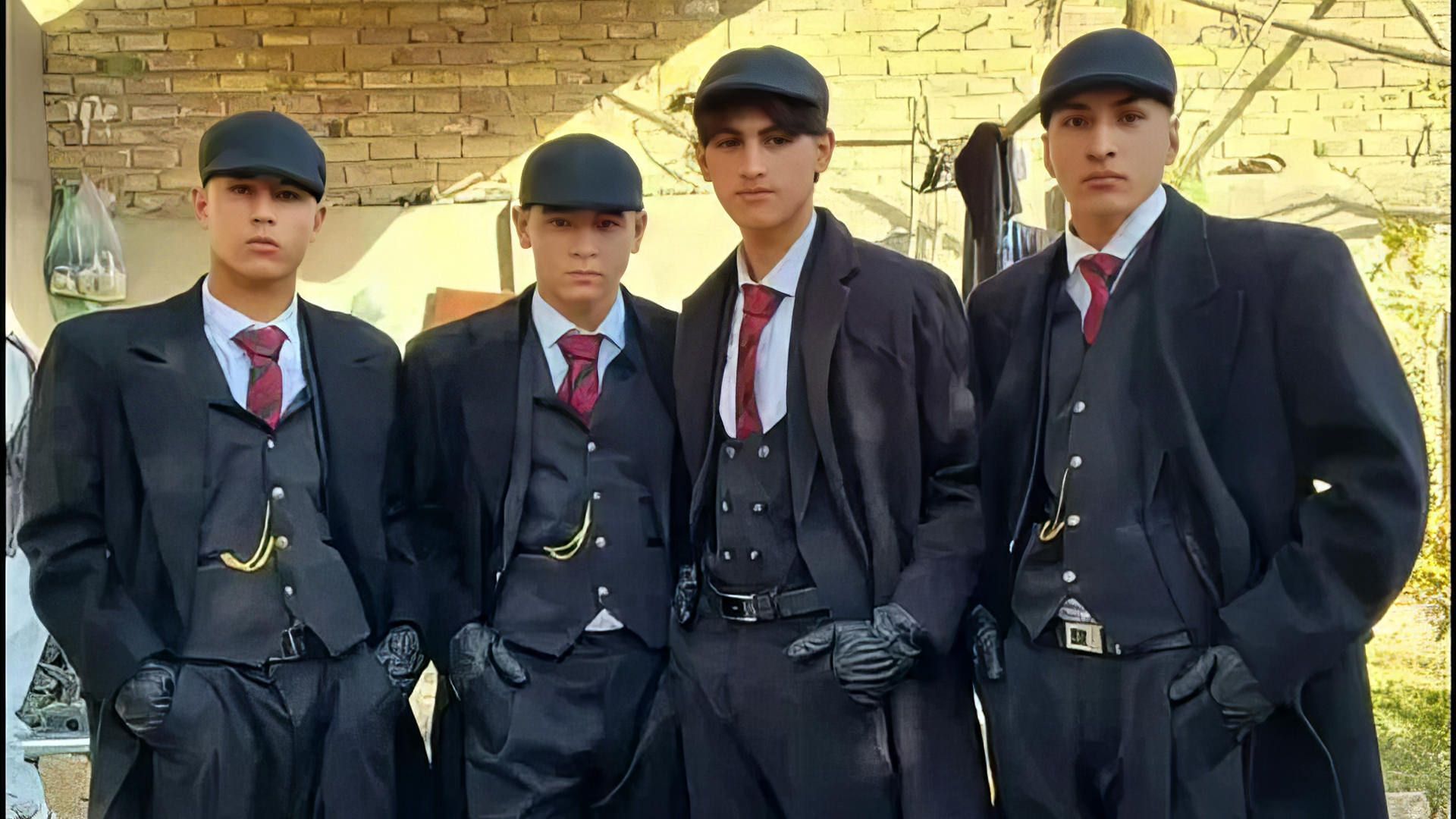 گروه پیکی بلایندرز در افغانستان