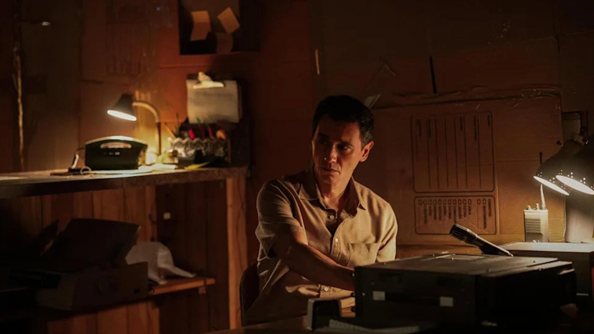 مانوسوس در اتاق در سریال pluribus part 4